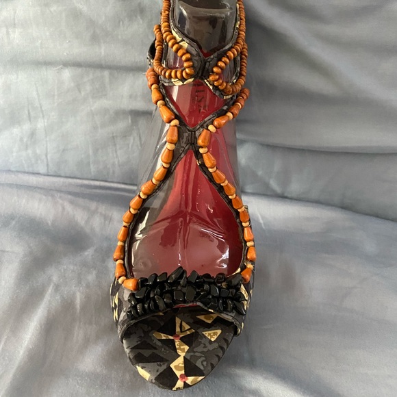 Minx Me Boho Heels - Picture 2 of 3